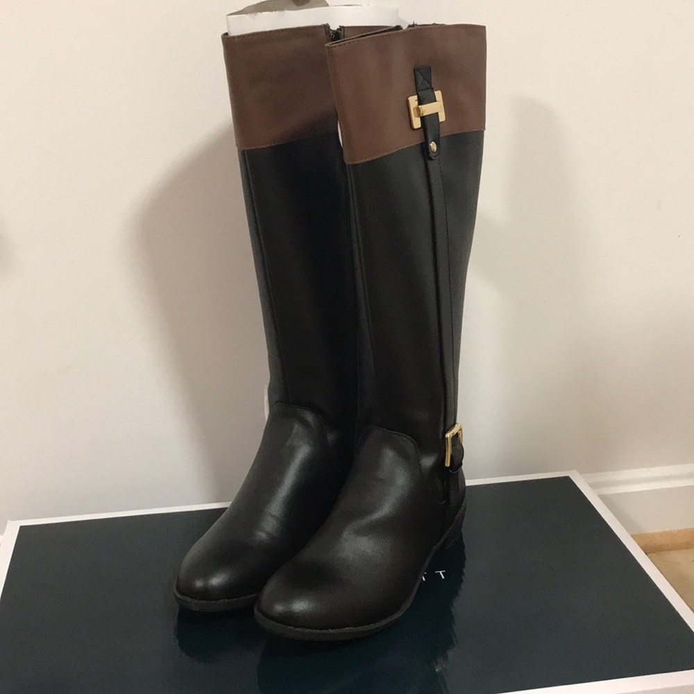 Karen scott woman boot size 6.5